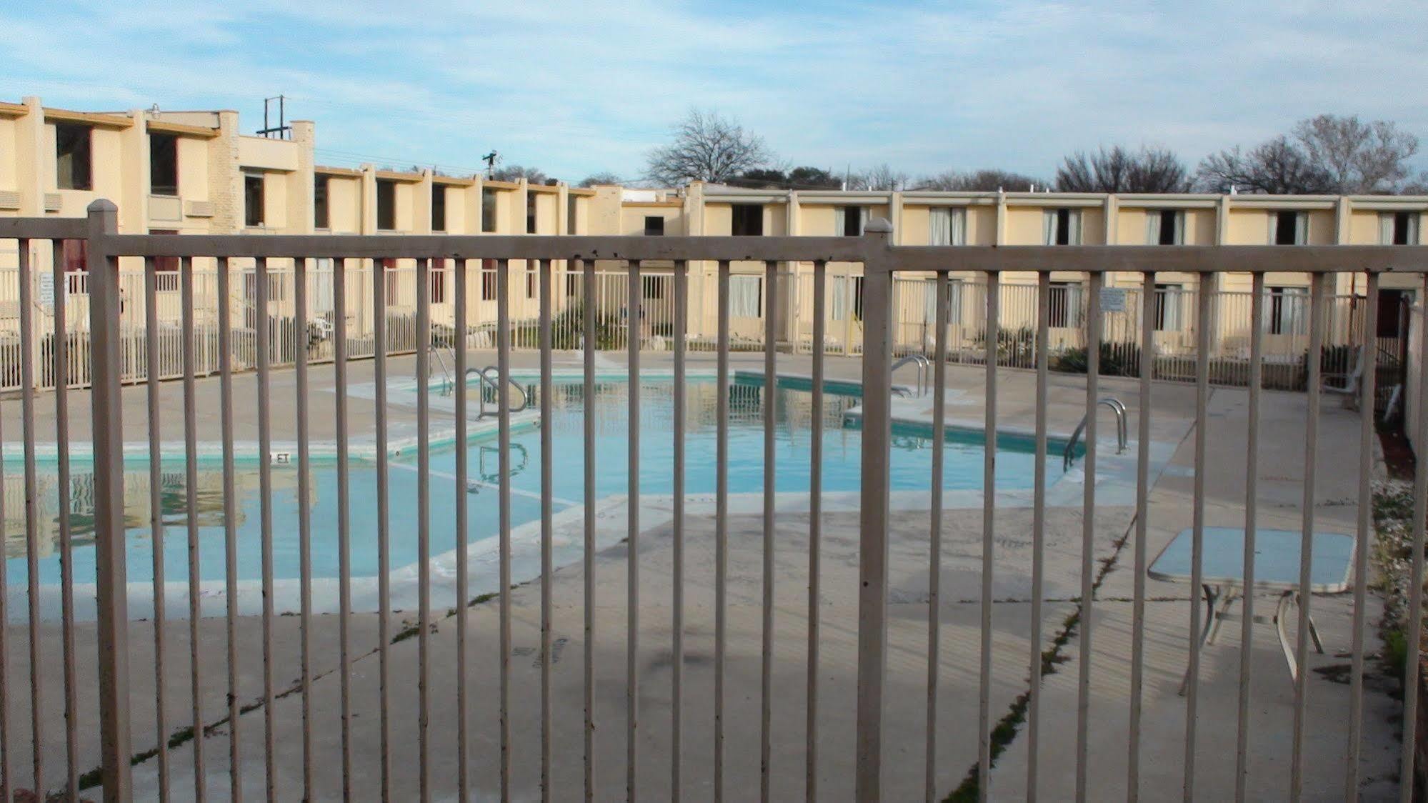 Inko Hotel Killeen Buitenkant foto